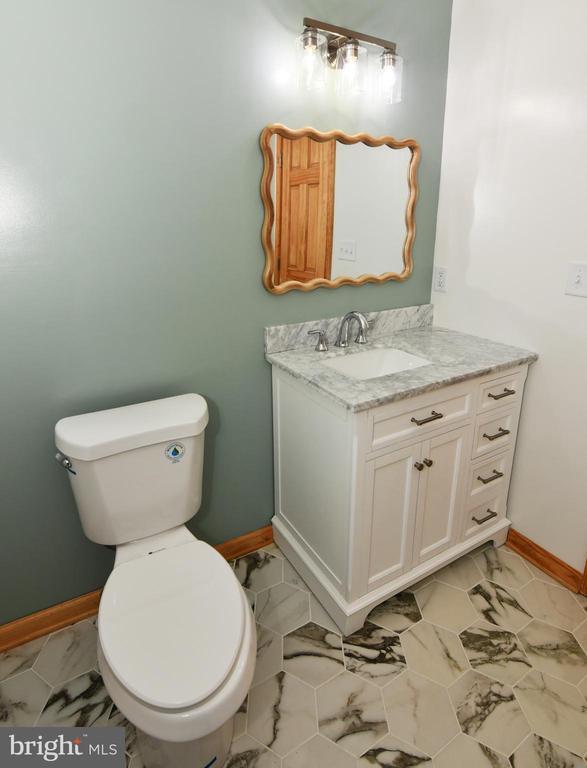 Building Photo - 603 Panther Dr