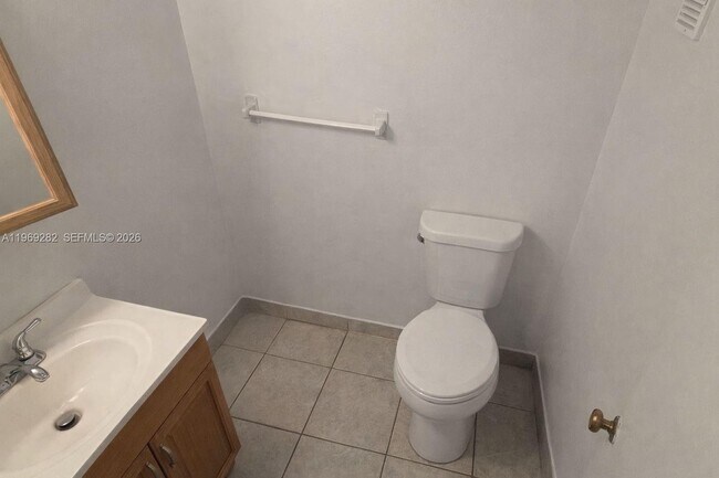 Building Photo - 201 180th Dr