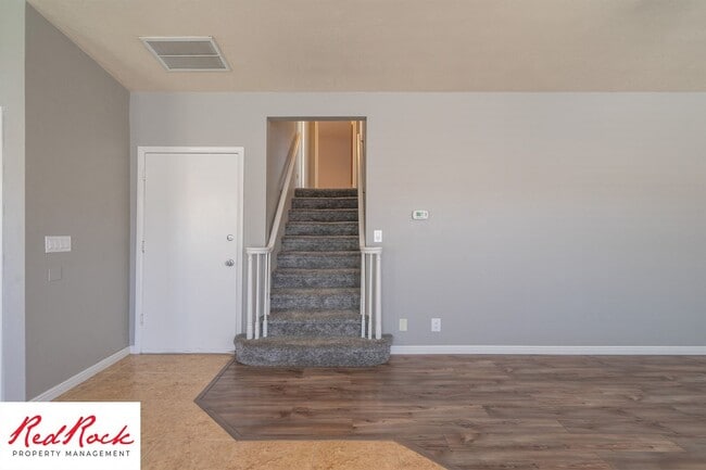 Building Photo - 3 Bedroom Home with Red Rock Views and Community Pool