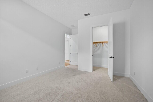 Building Photo - 9512 St Germain Dr