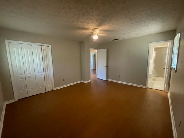 Building Photo - 1506 Hall Way