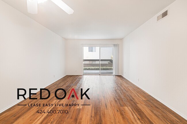Building Photo - 215 S Madison Ave