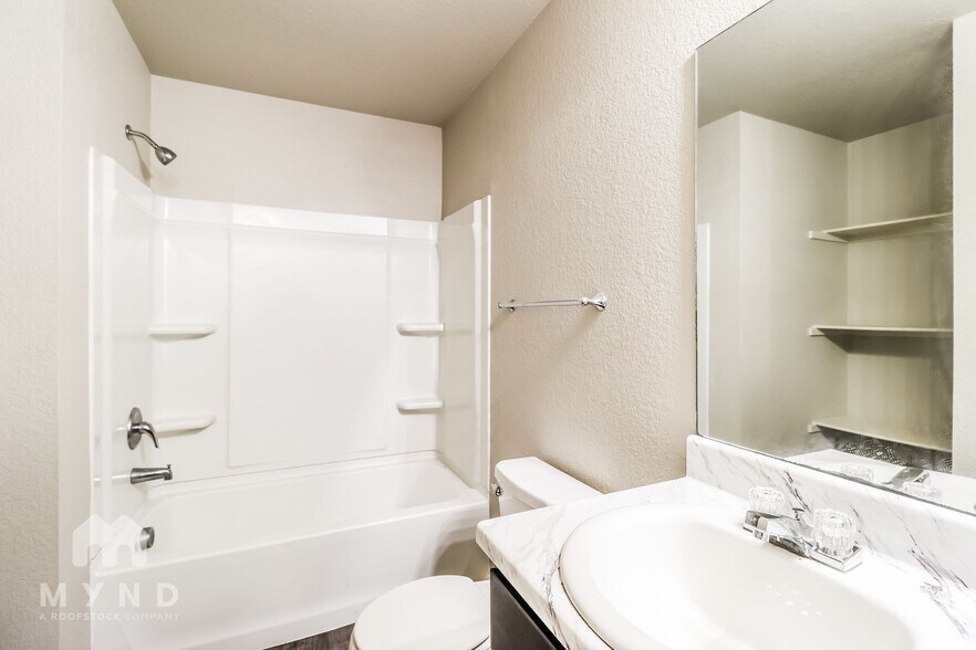 Building Photo - 6049 Orange Valley Cove