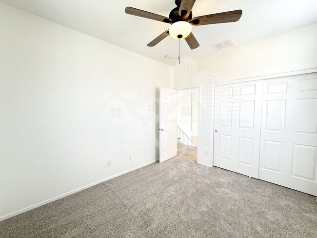 Building Photo - 1275 E Marcella Ln