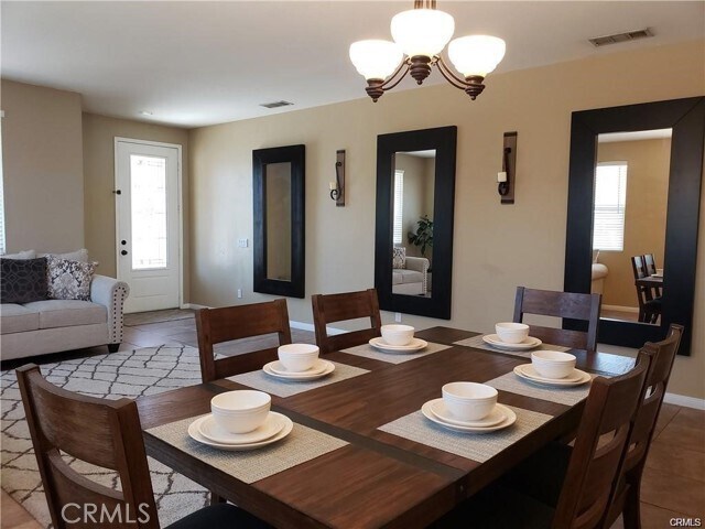 Building Photo - 12644 Madrona St