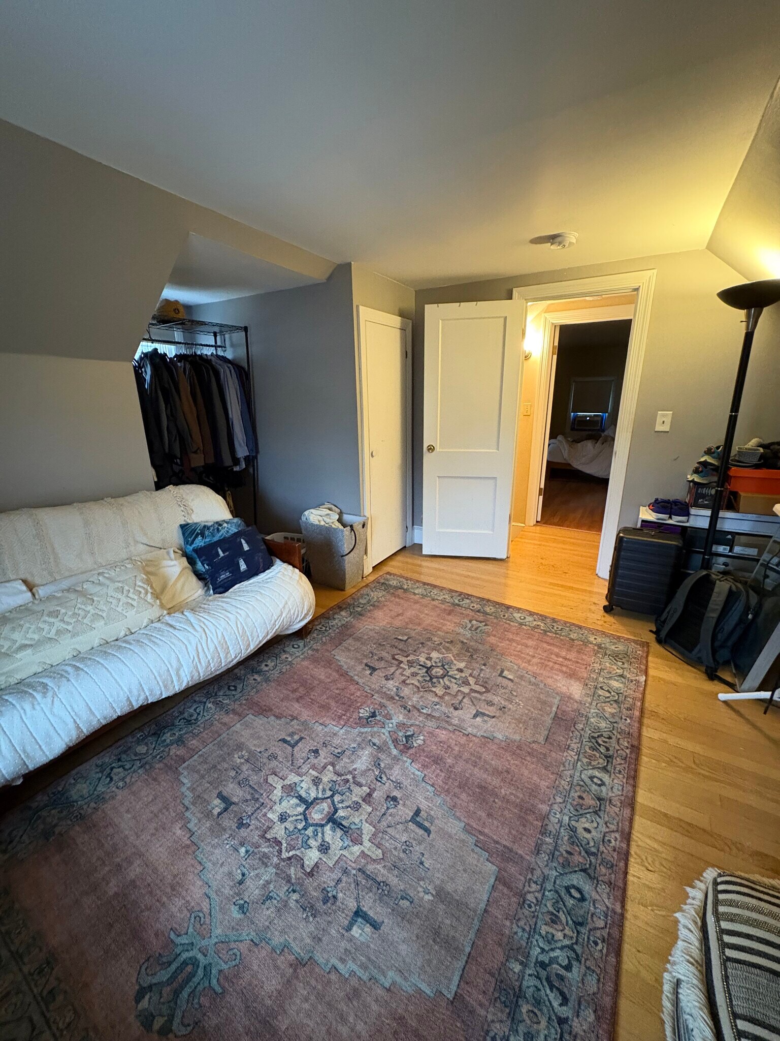 Building Photo - 94 Branford St