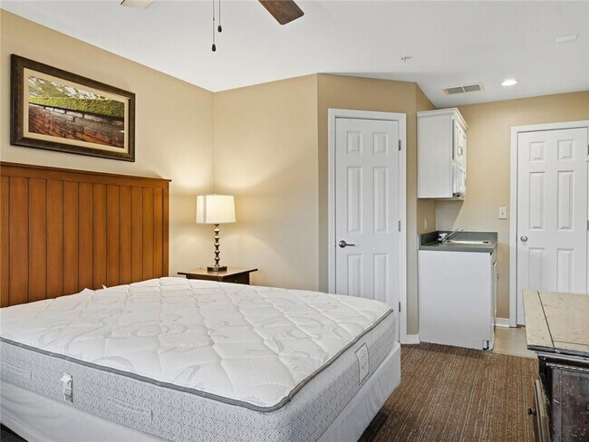 Building Photo - 150 Apple Seed Ct