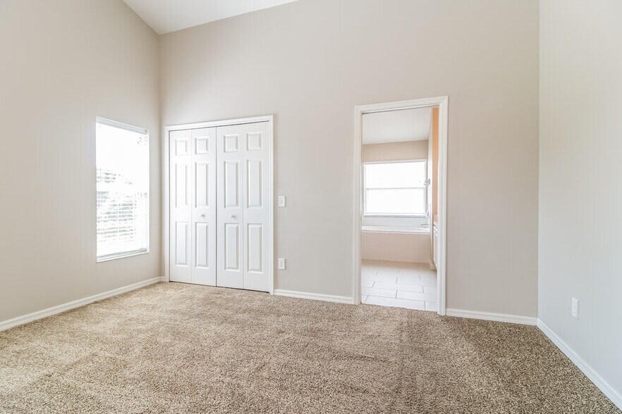 Building Photo - 2331 Cobblefield Cir