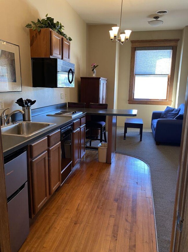 Building Photo - 1 bedroom in Billings MT 59101
