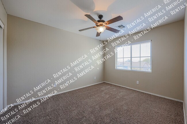 Building Photo - 39821 N Thunder Hills Ln