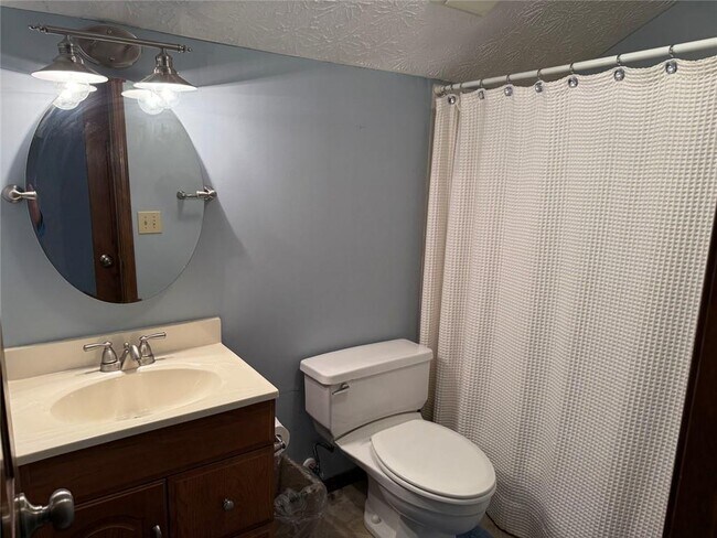 Building Photo - 4396 Alpine Ct