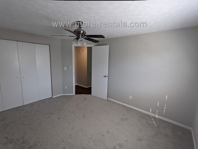 Building Photo - Remodeled house in Reynoldsburg (Groveport Schools)