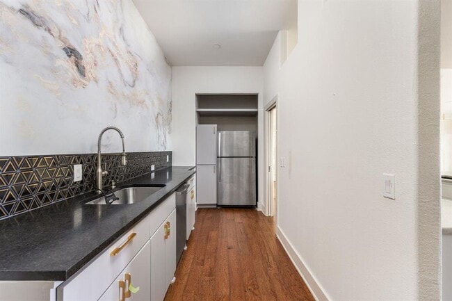 Building Photo - 6605 Peralto Cove