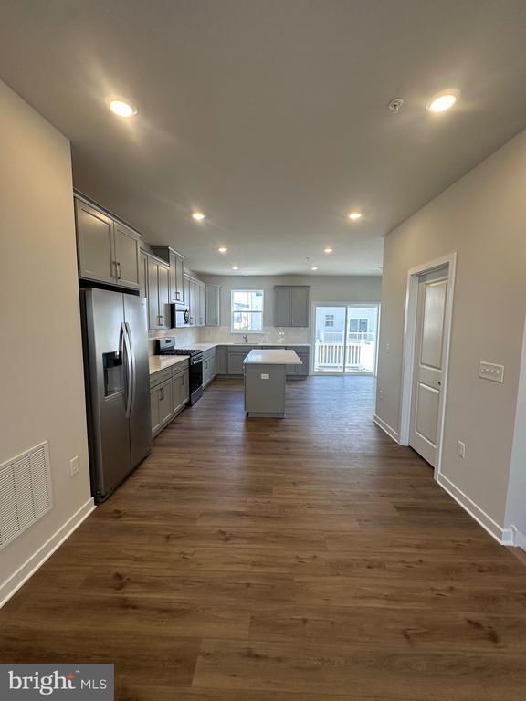 Building Photo - 17 Atkins Dr