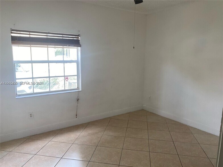 Building Photo - 18330 NW 68th Ave