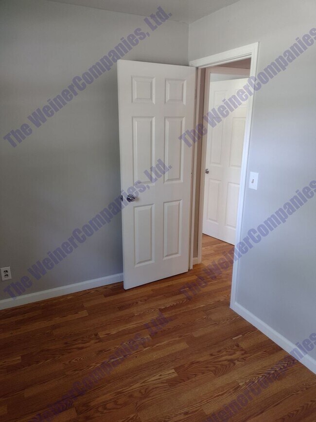 Building Photo - Available August 1st 2026!