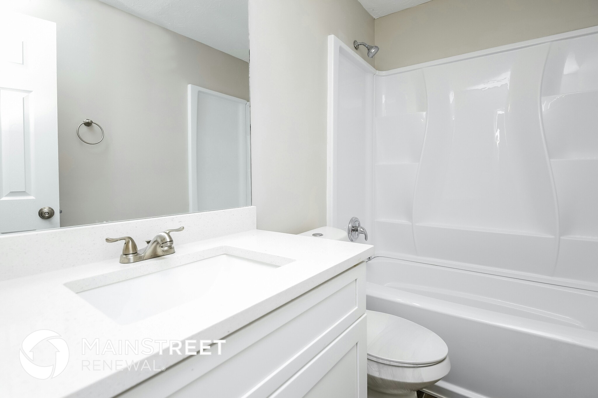 Building Photo - 420 Foxdale Rd