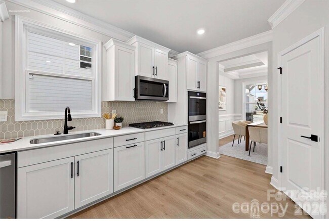 Building Photo - 2869 Atwater Pond Cir