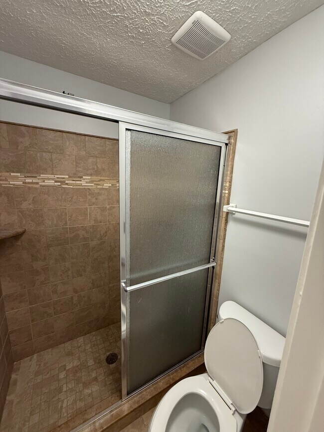 Building Photo - 1103 Canyon Point Cir