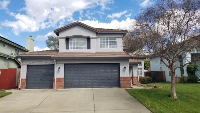 Building Photo - Beautiful Rocklin 4 Bedroom Home with 3 Ca...