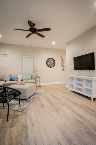 Building Photo - 1508 Avenue W