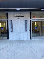 Building Photo - 2101 Chestnut St