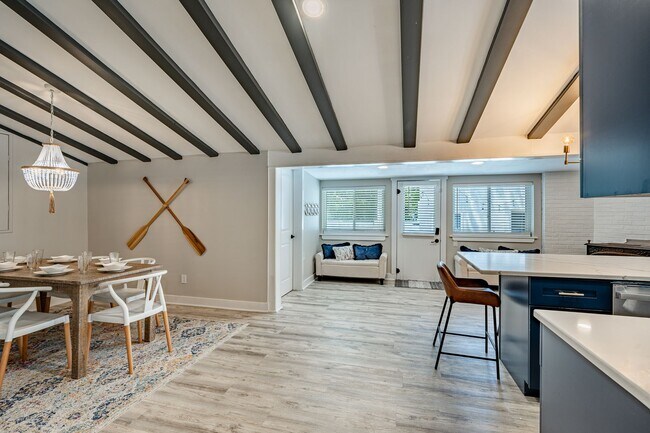 Building Photo - 5708 Park Blvd