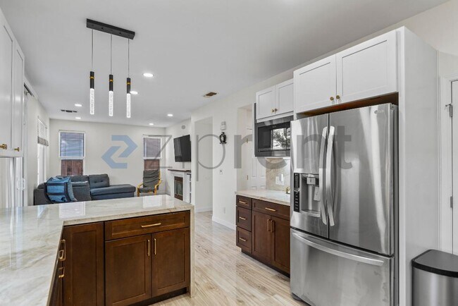 Building Photo - 2960 Stallion Way