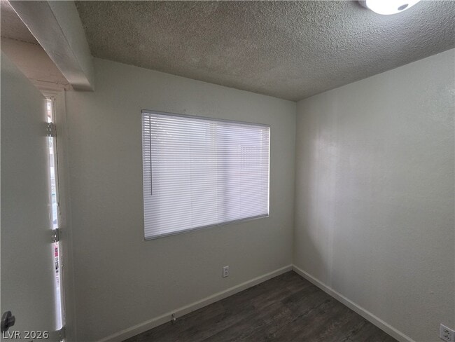 Building Photo - 304 Orland St