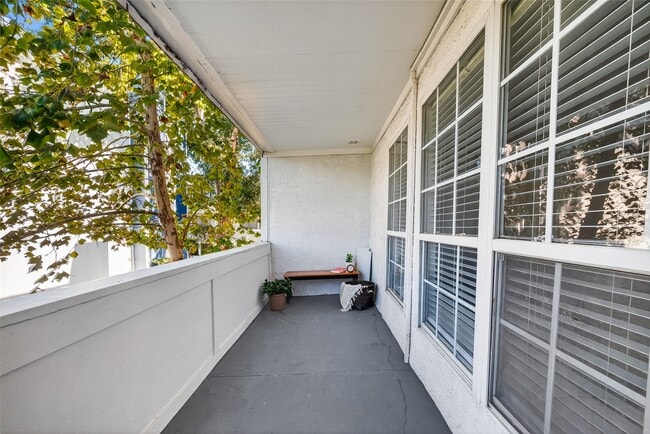 Building Photo - 781 Country Pl Dr