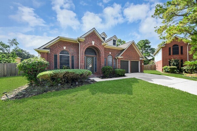 Building Photo - 8322 Adler Lake Dr