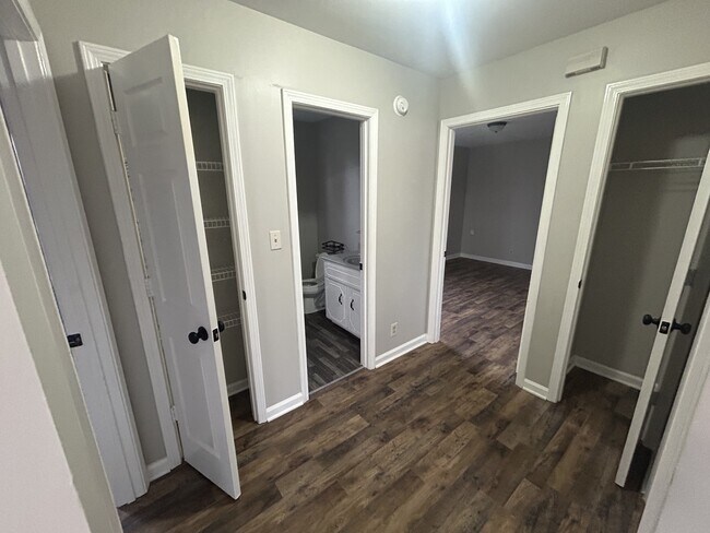 Building Photo - 1302 Sharptail Trail