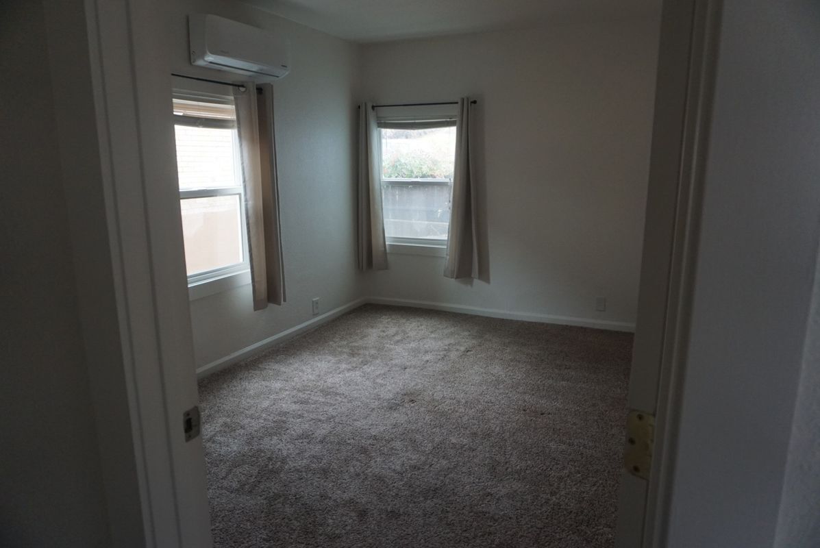 Building Photo - 315 Broadway