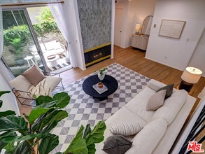 Building Photo - 4776 La Villa Marina