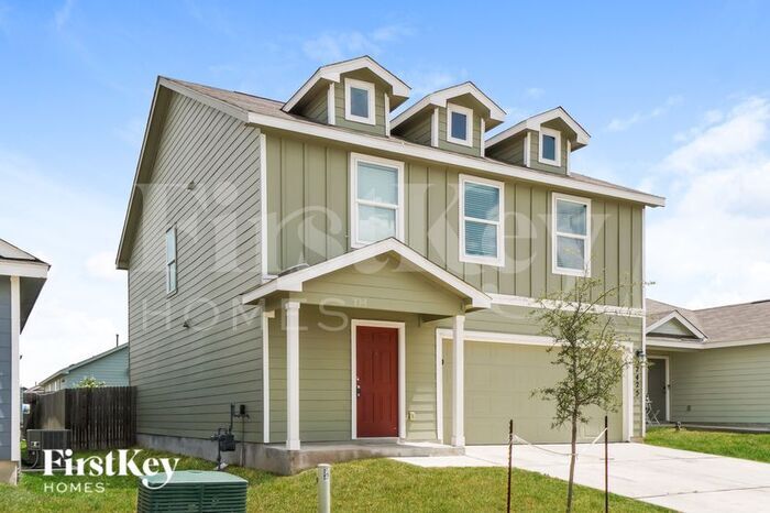 Building Photo - 2425 Double Oak Dr