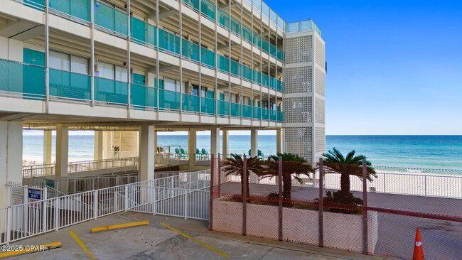 Building Photo - 14401 Front Beach Rd