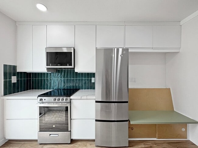 Building Photo - Charming Studio in Cherokee Point W/ A/C, ...