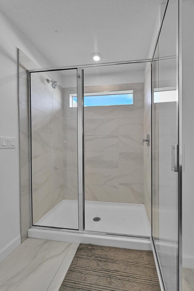 Building Photo - 14119 SW Safi Ter