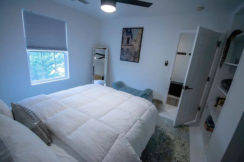 Building Photo - 5560 Kalispell St