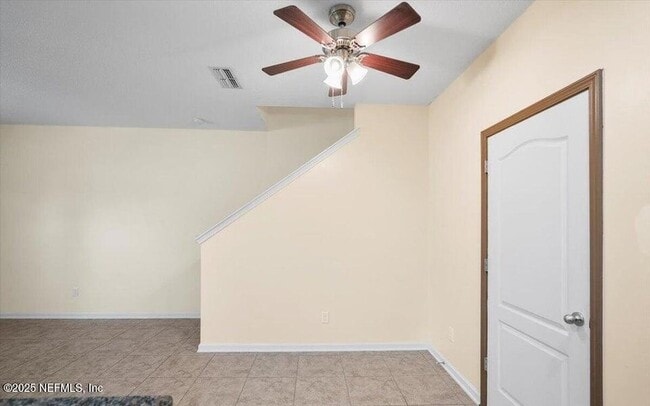 Building Photo - 612 Wishing Wy