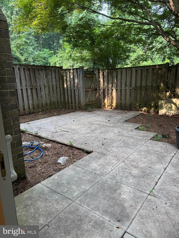 Building Photo - 7460 Adams Park Ct