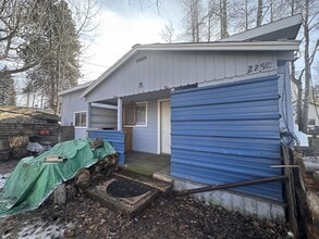 Building Photo - SV T 215