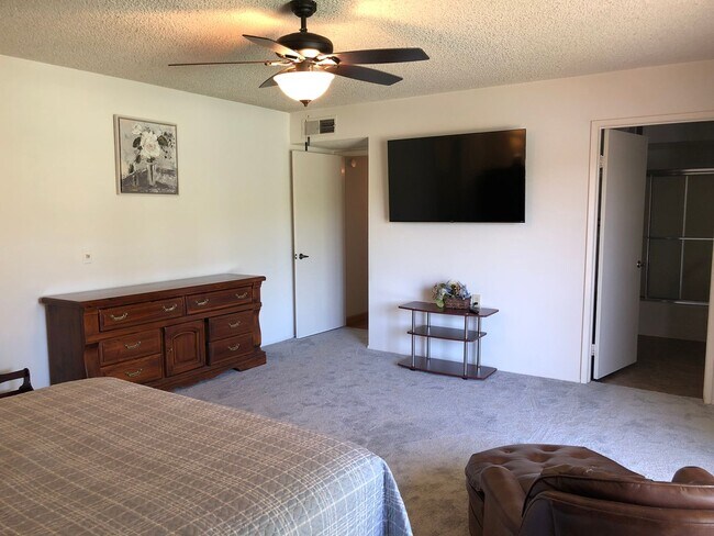 Building Photo - 171 Leisure World