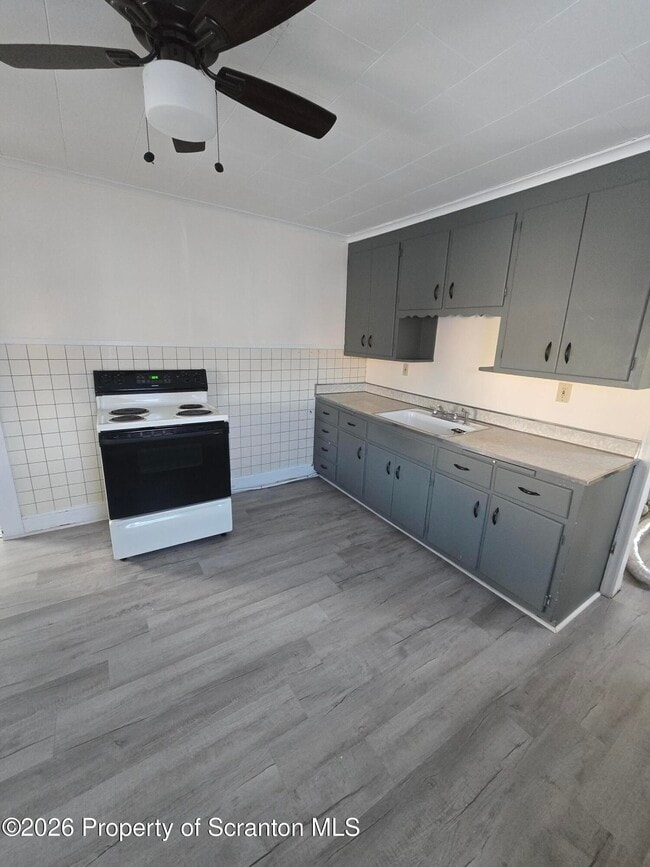 Building Photo - 1249 Blair Ave