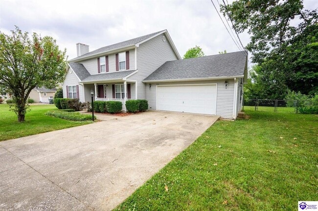 Building Photo - 1802 Oriole Dr