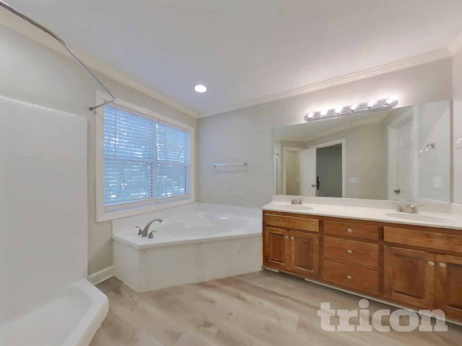 Building Photo - 4199 Green Ct