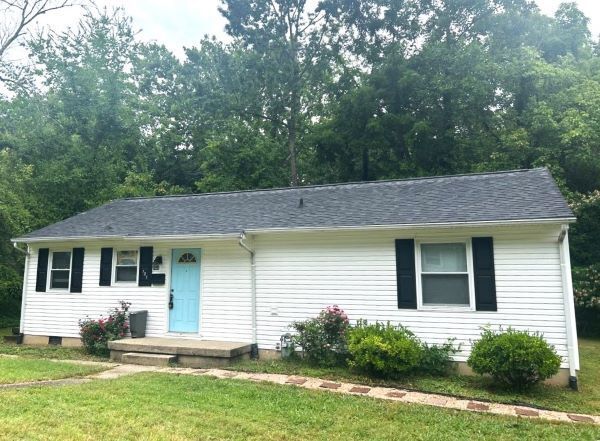 Primary Photo - Oak Ridge 3bd/1ba Ranch