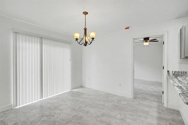 Building Photo - 1128 Neville Ave