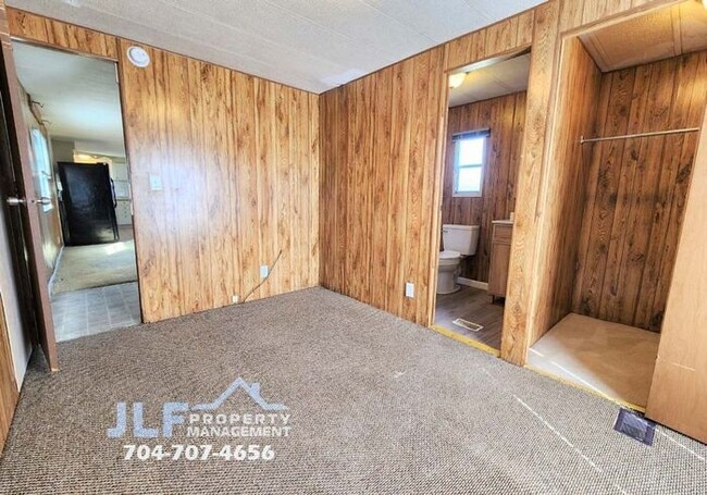Building Photo - 2 Bed/2 Bath Mobile Home in China Grove