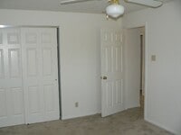 Building Photo - Hickory House Apt.